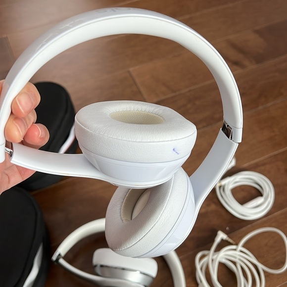 Beats By Dr.Dre Set - Picture 2 of 7